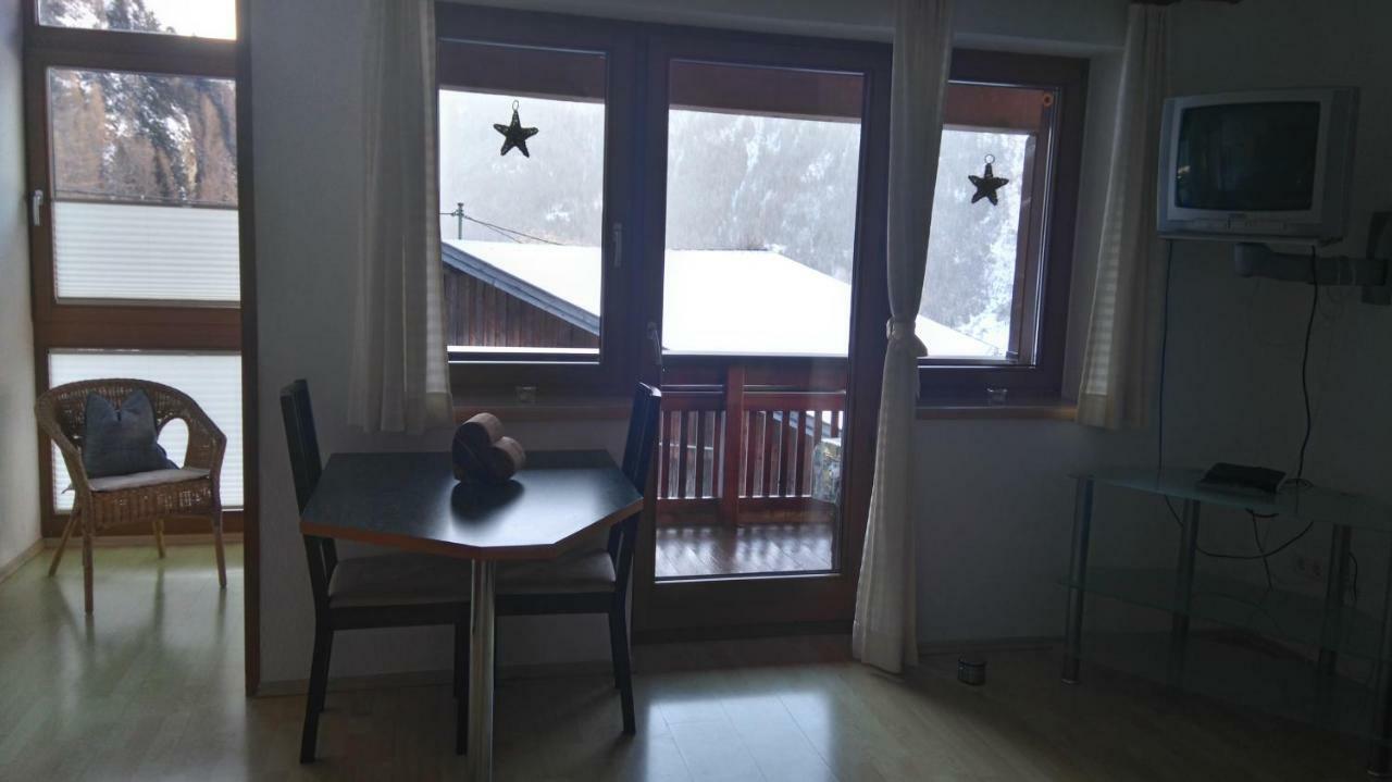 Ferienwohnung Haus Anna Lena Längenfeld Exterior foto